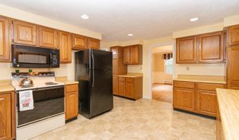 645 Walnut St, Manchester, NH 03104