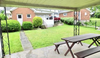 1216 23rd Ave, Altoona, PA 16601