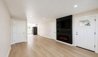 742 Ruth St, Carson City, NV 89701