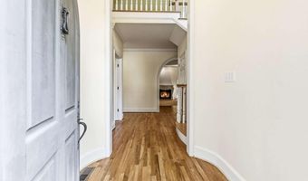 372 Woodhaven Dr, Athens, GA 30606
