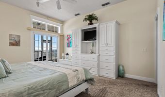 1039 Gulf Shore Blvd, Alligator Point, FL 32346
