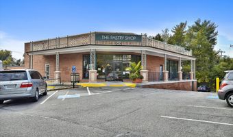 8509 CYRUS Pl, Alexandria, VA 22308