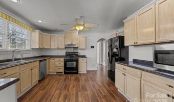 535 5th St, Chester, SC 29706
