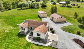 3928 County Road 60 Rd, Auburn, IN 46706