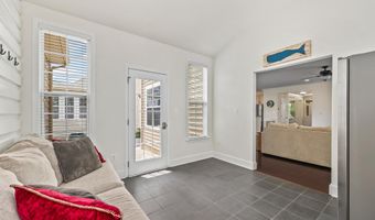 43245 BARNSTEAD Dr, Ashburn, VA 20148