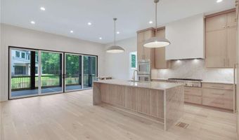 290 Christopher Robin Rd, Alpharetta, GA 30005