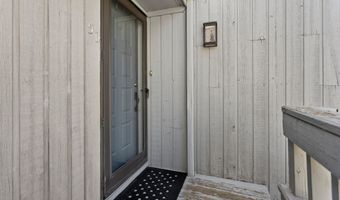 100 Wonderland Dr 5D, Abingdon, VA 24211