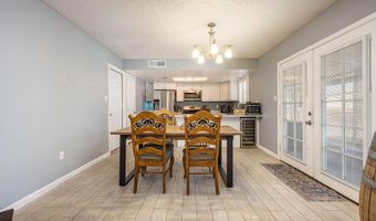 2412 Iowa Ave, Alamogordo, NM 88310