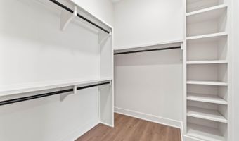 2007 Ketelsen Dr, Ames, IA 50010