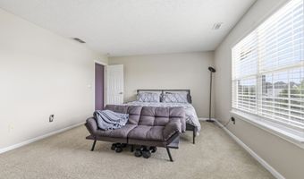 7022 Forrester Ln, Indianapolis, IN 46217