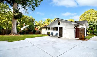 4014 Larkspur Ln, Charlotte, NC 28205
