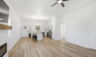 509 Orchard St, Alba, MO 64830