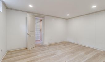 314 Kirkwood Ln, Camden, SC 29020