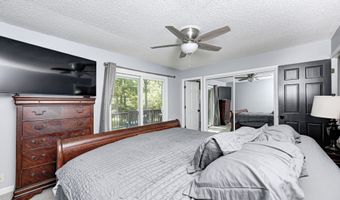 8710 Maple View Dr, Indianapolis, IN 46217