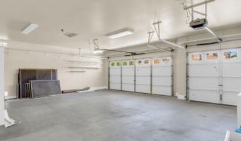 2047 E CAROB Dr, Chandler, AZ 85286