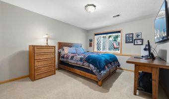 2089 Whispering Oaks Dr NE, Alexandria, MN 56308