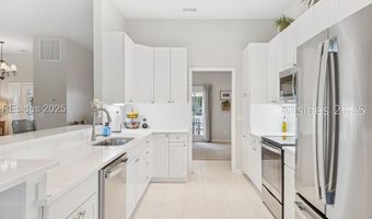 13 Greenwood Dr, Bluffton, SC 29910