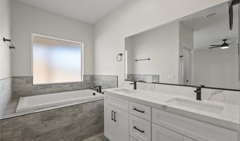 19707 Roanoke Rd, Apple Valley, CA 92307