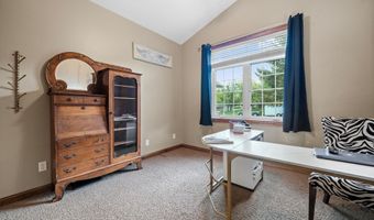 4201 Rue De Frenchman NE, Alexandria, MN 56308