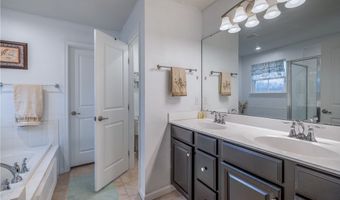 165 Lakeland Way, Aurora, OH 44202