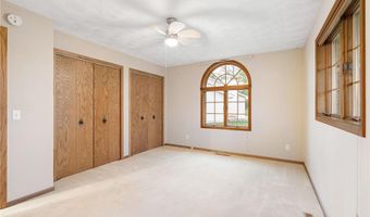 307 14th Pl NW, Austin, MN 55912
