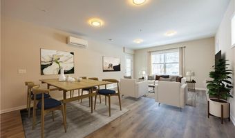 64 E Mitchell Ave 27, Cheshire, CT 06410