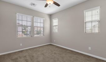 2477 W MARKET Pl 34, Chandler, AZ 85248