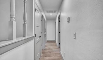 4712 Royal Oak Dr, Oklahoma City, OK 73135