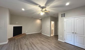 24721 CLOCK TOWER Sq, Aldie, VA 20105