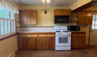 1810 Parkway Blvd, Alliance, OH 44601