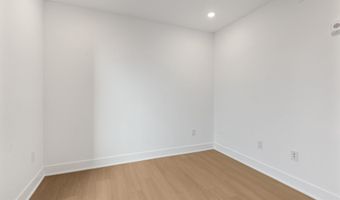 2000 DREER St 405, Philadelphia, PA 19125