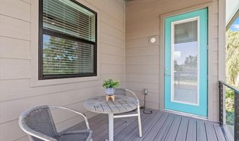 211 BELVEDERE St, Atlantic Beach, FL 32233