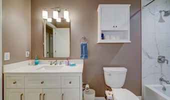78 Wendover Ct, Bedminster, NJ 07921