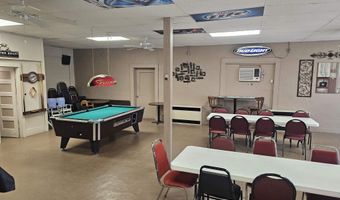 920-924 Parriott St, Aplington, IA 50604