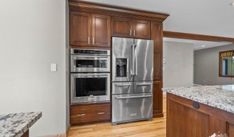 12950 Summer Cir, Anchorage, AK 99516