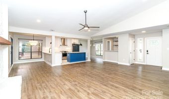 4020 Bon Rea Dr, Charlotte, NC 28226