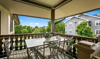 610 SOMERSET Rd 302, Baltimore, MD 21210