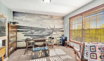 18321 Marlowes Dr, Aurora, IN 47001