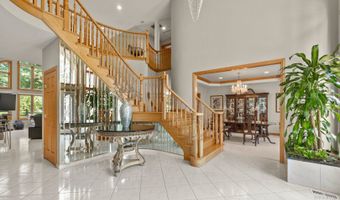 1760 W Whispering Ct, Addison, IL 60101