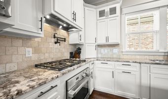11441 Old Well Dr, Baton Rouge, LA 70810
