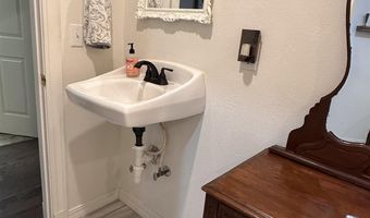 21 Sharp St, Ash Flat, AR 72513