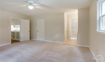 110 Pioneer Dr, Athens, GA 30605