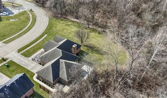 8896 Classic View Dr, Indianapolis, IN 46217