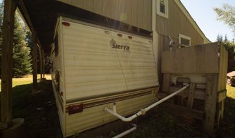 40-1 Bates Rd, Abbot, ME 04406