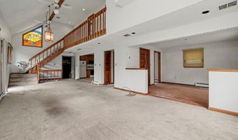 111 Daisy Cir, Bristol, CT 06010