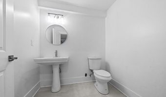 308 FOUNTAIN St, Philadelphia, PA 19128
