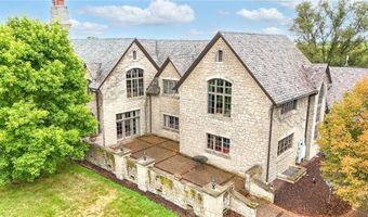 879 N 200 Rd, Baldwin City, KS 66006
