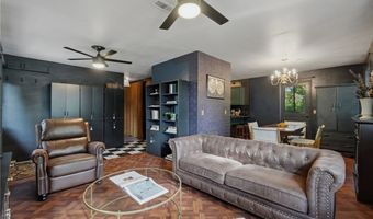 825 SE H St, Bentonville, AR 72712