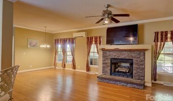 498 Broad Branch Rd, Bakersville, NC 28705