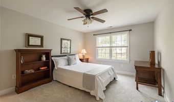 14469 Riverside Dr, Ashland, VA 23005